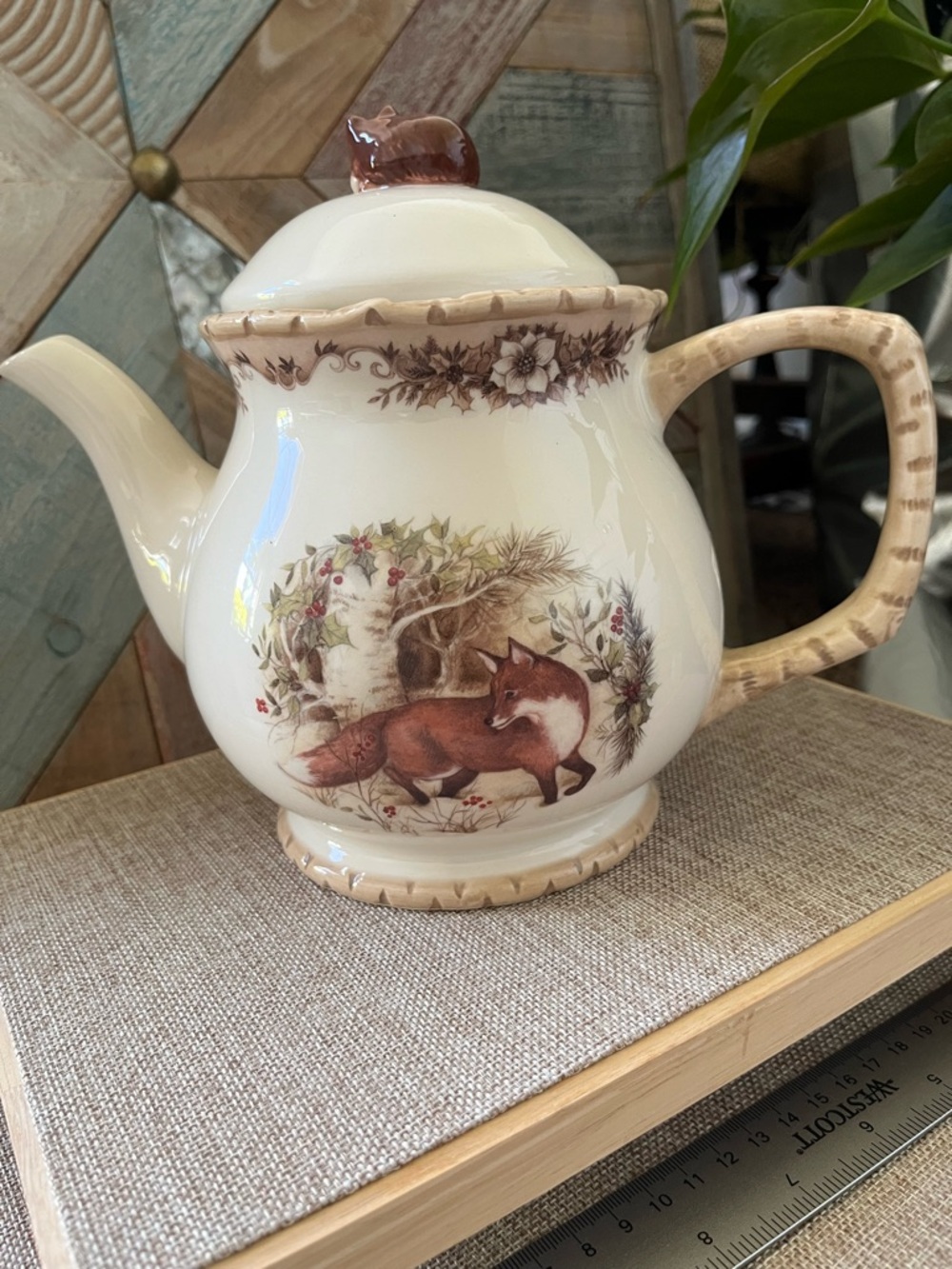 Cracker Barrel Ceramic Fox Teapot in Cream and Brown - Picture 6 of 9